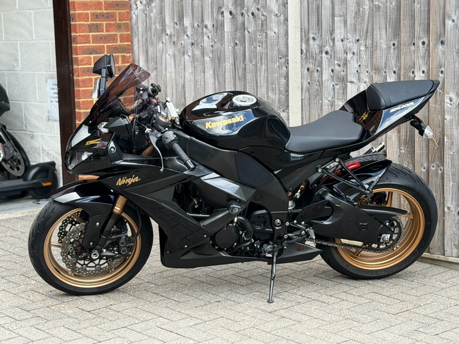 Used Kawasaki Ninja 2010 for sale - 78914738: Photo 8