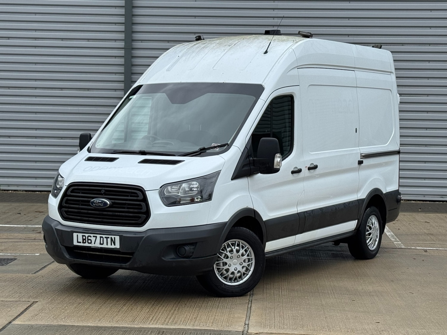 Used Ford Transit 2018 for sale - 76426079: Photo 1