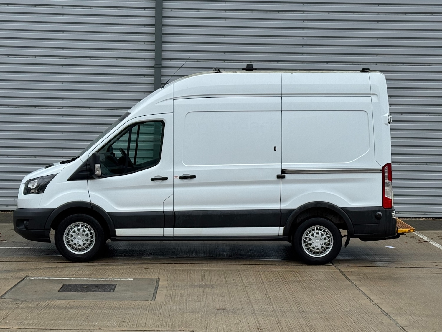 Used Ford Transit 2018 for sale - 76426079: Photo 6