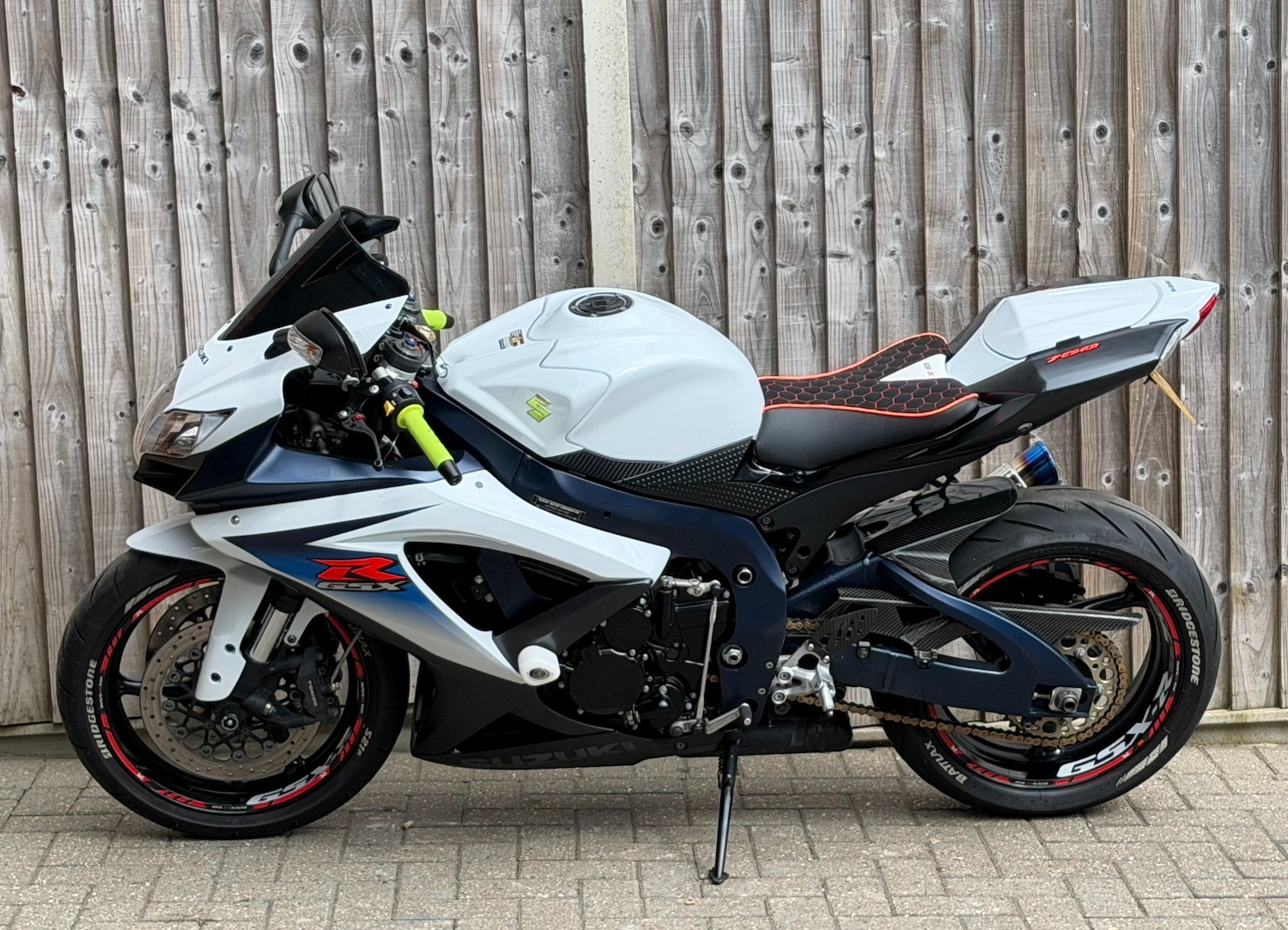 Used Suzuki GSX-R 2010 for sale - 78331572: Photo 2