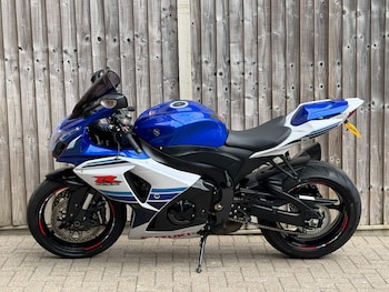Used Suzuki GSX-R 2016 for sale - bike-79328272: Photo