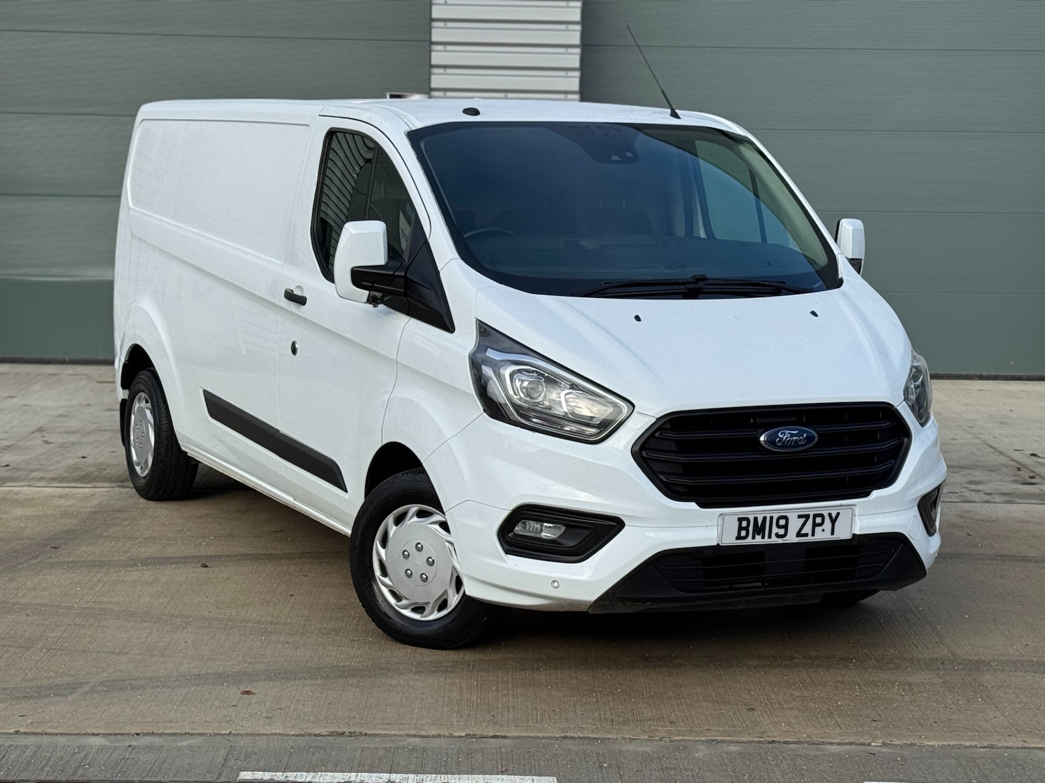 Used Ford Transit Custom 2019 for sale - 77159495: Photo 2