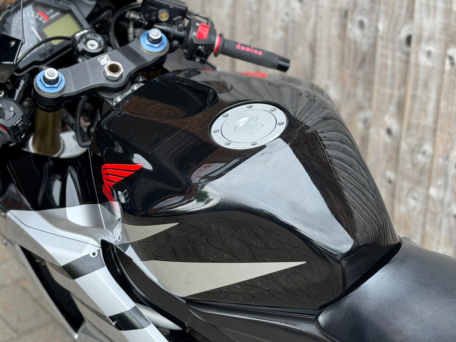 Used Honda CBR 2005 for sale - 78554421: Photo 11