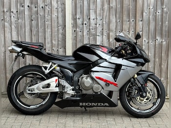 Used Honda CBR 2005 for sale - bike-78554421: Photo