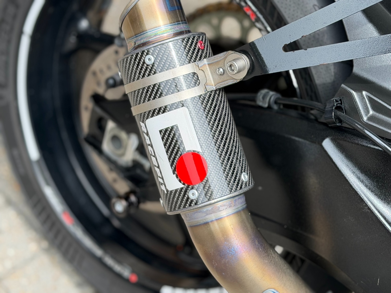 Used Suzuki GSX-R 2011 for sale - 78941289: Photo 13