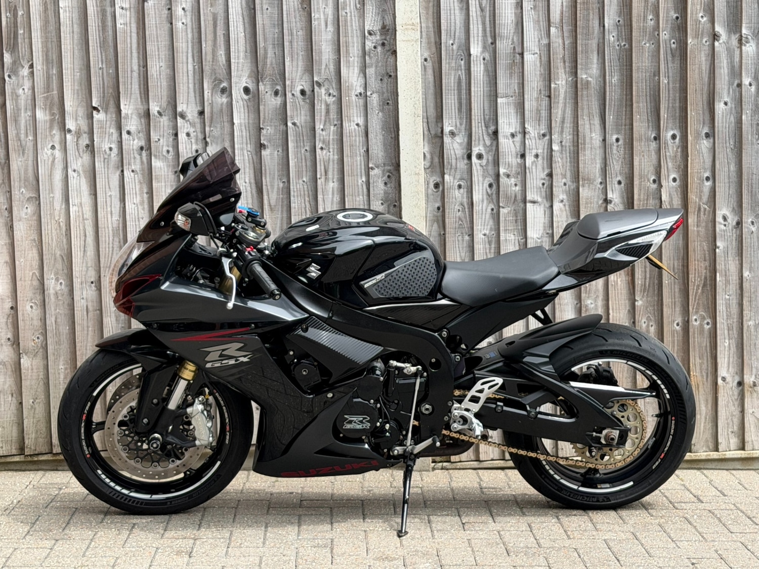 Used Suzuki GSX-R 2011 for sale - 78941289: Photo 2