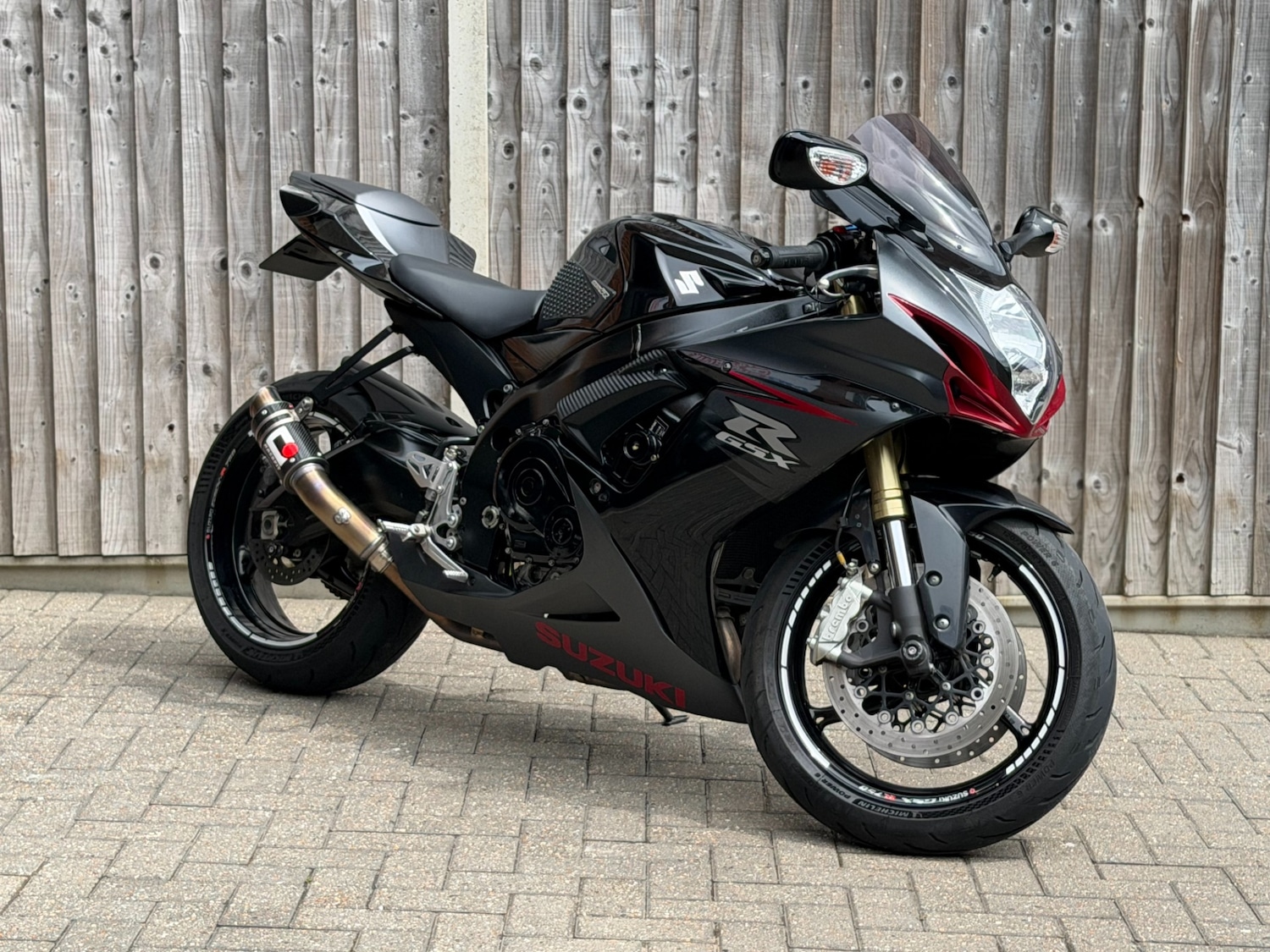 Used Suzuki GSX-R 2011 for sale - 78941289: Photo 8