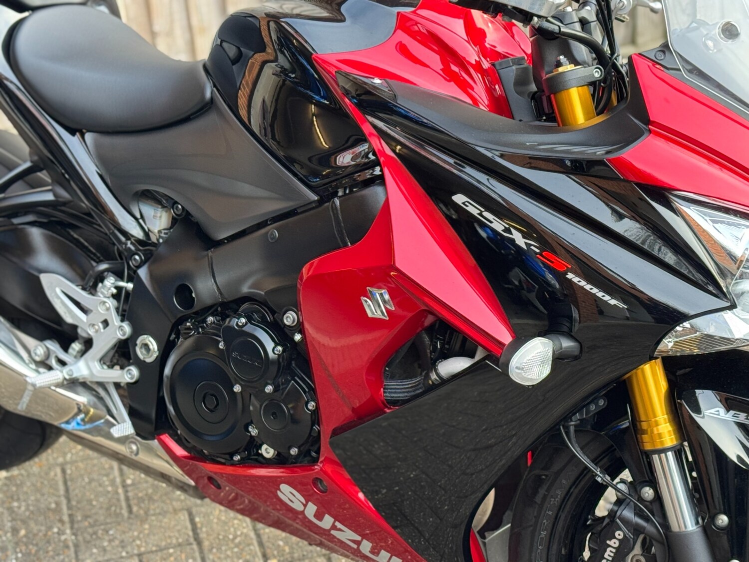 Suzuki GSX-S
