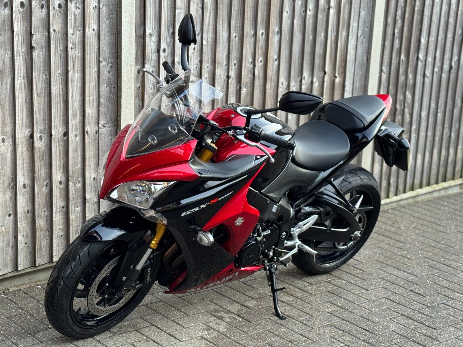 Suzuki GSX-S
