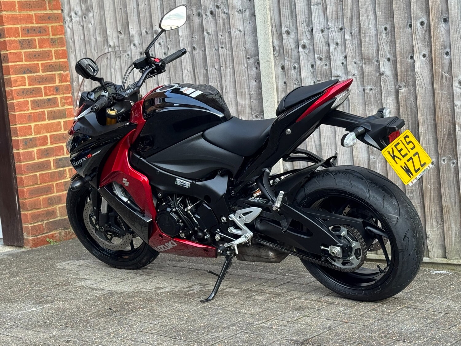 Suzuki GSX-S