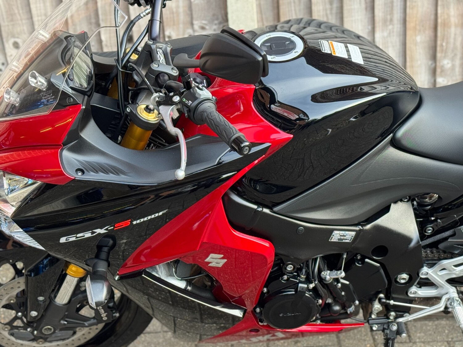 Suzuki GSX-S