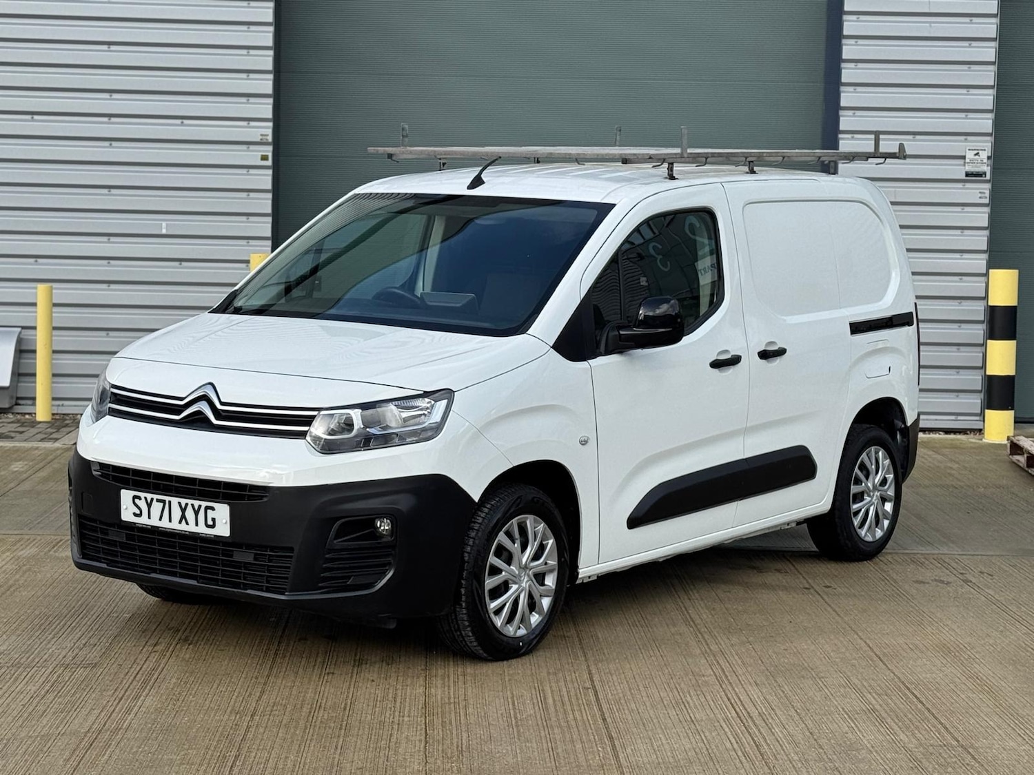 Used Citroen Berlingo 2021 for sale - 77379321: Photo 2