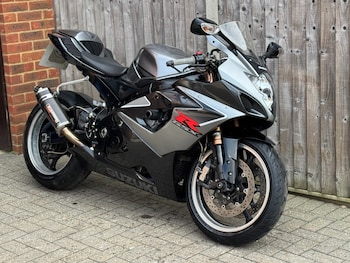 Used Suzuki GSX-R 2006 for sale - bike-77831811: Photo