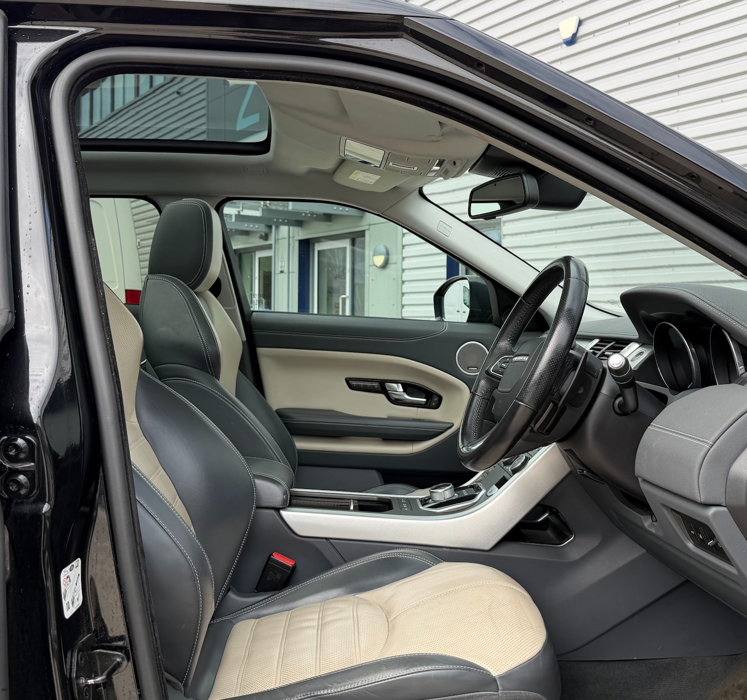 Used Land Rover Range Rover Evoque 2015 for sale - 78079184: Photo 29