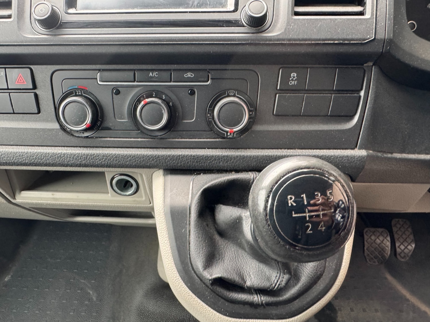 Used Volkswagen Transporter 2019 for sale - 77744382: Photo 21