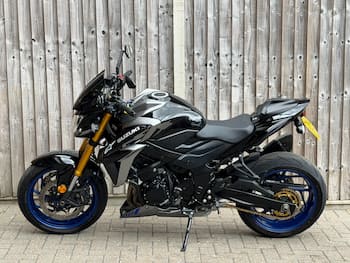 Used Suzuki GSX-S 2021 for sale - bike-79616608: Photo
