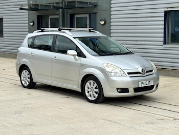 Used Toyota Corolla Verso 2005 for sale - 77676634: Photo