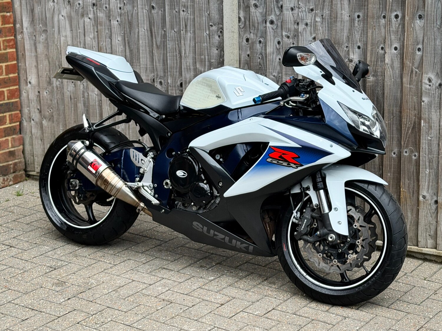 Used Suzuki GSX-R 2010 for sale - 78817209: Photo 3