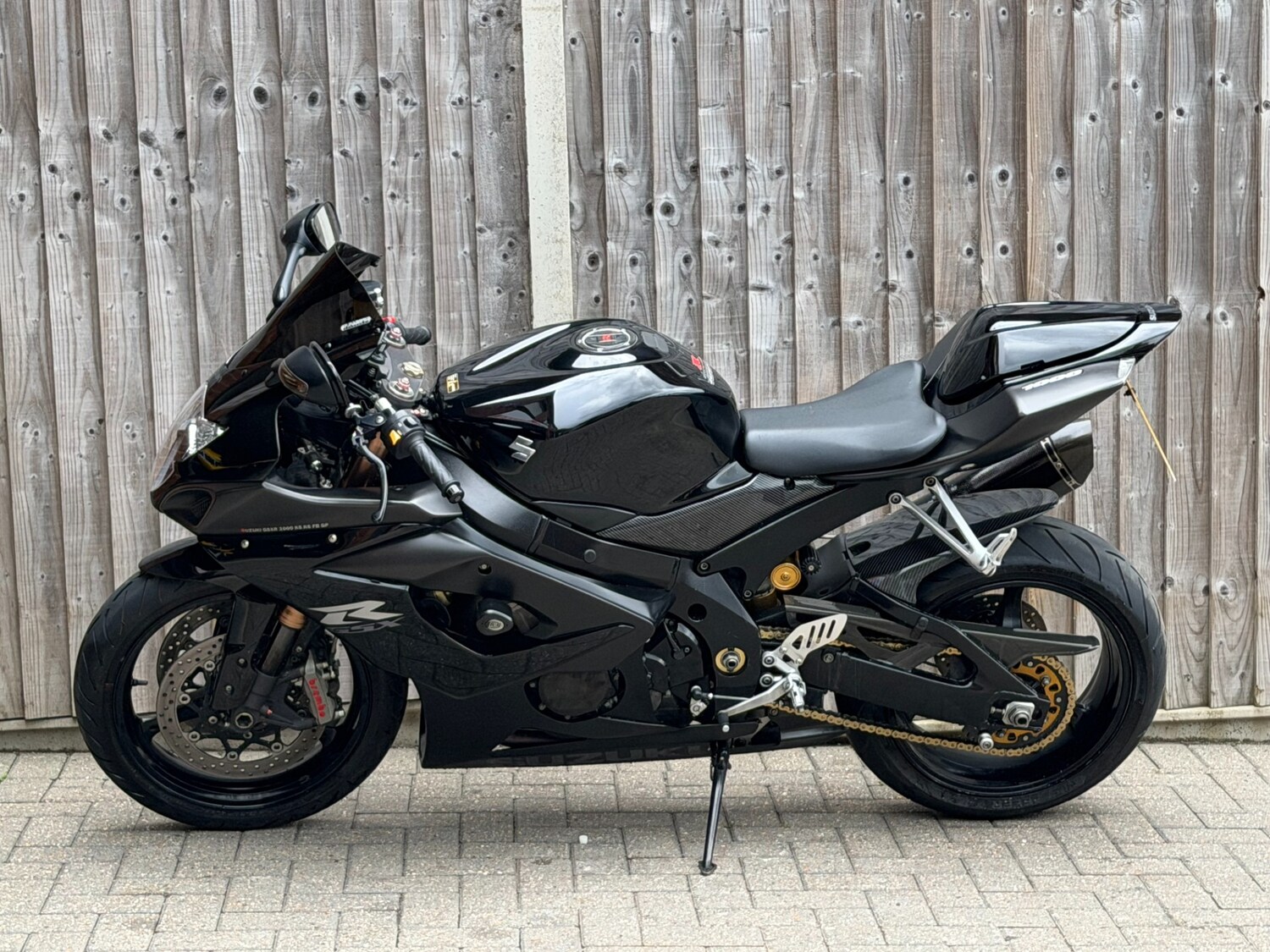 Used Suzuki GSX-R 2005 for sale - 78849371: Photo 2