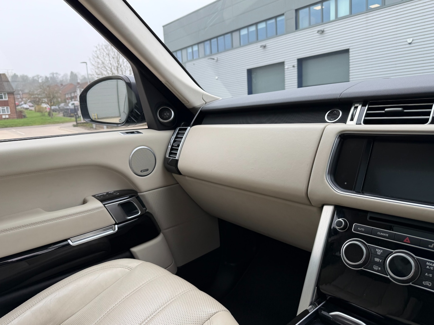 Used Land Rover Range Rover 2014 for sale - 77803386: Photo 23