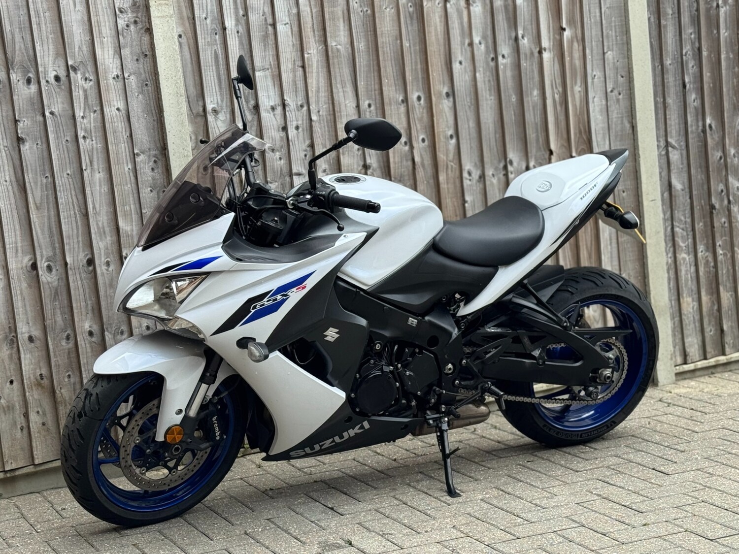 Suzuki GSX-S