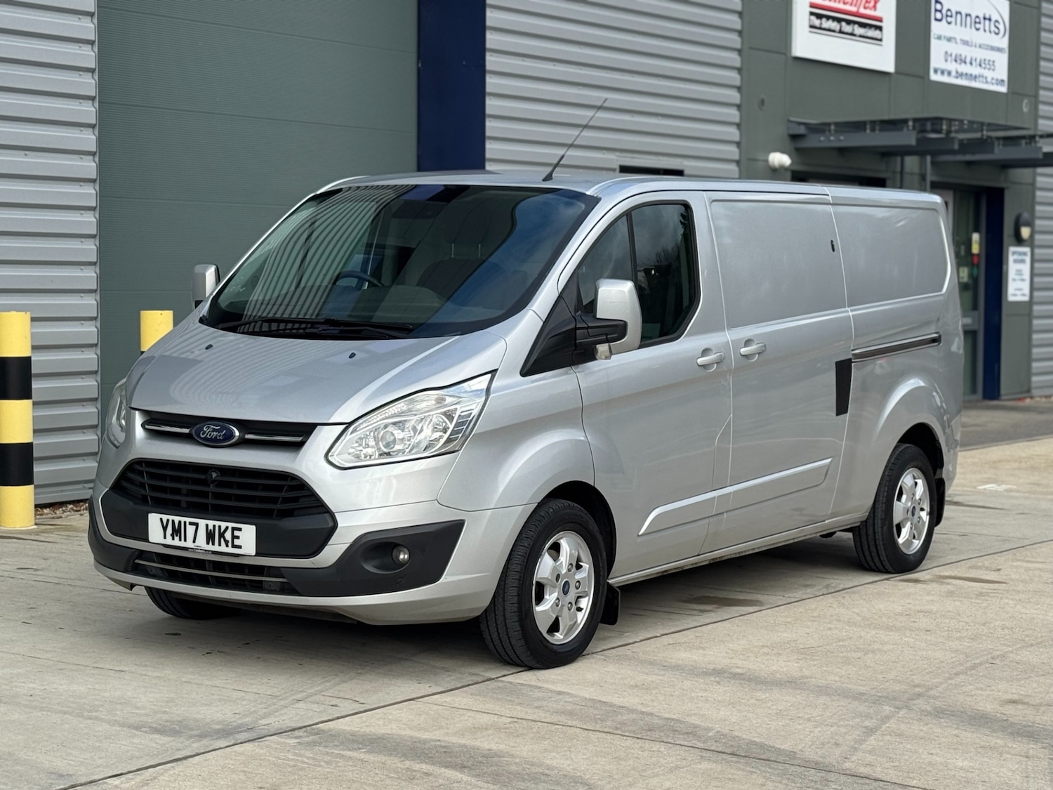 Used Ford Transit Custom 2017 for sale - 77261179: Photo 4