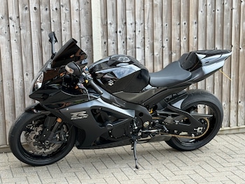 Used Suzuki GSX-R 2008 for sale - bike-78596207: Photo