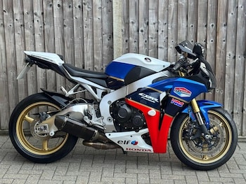 Used Honda CBR 2011 for sale - bike-78723217: Photo