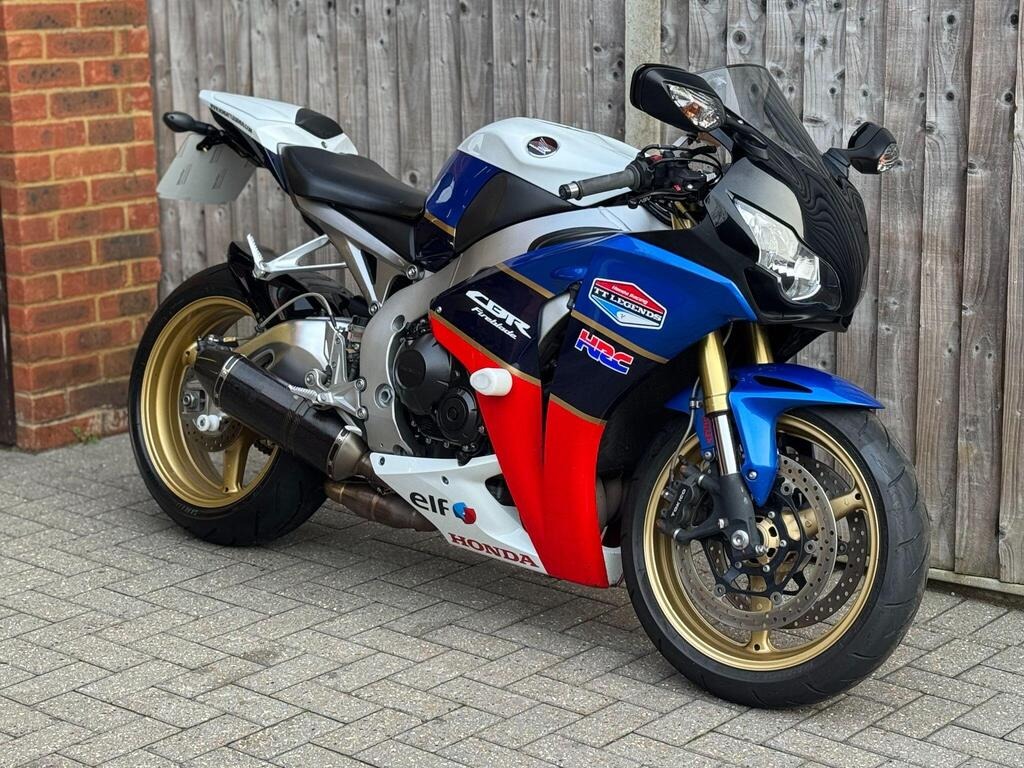 Used Honda CBR 2011 for sale - 78723217: Photo 3