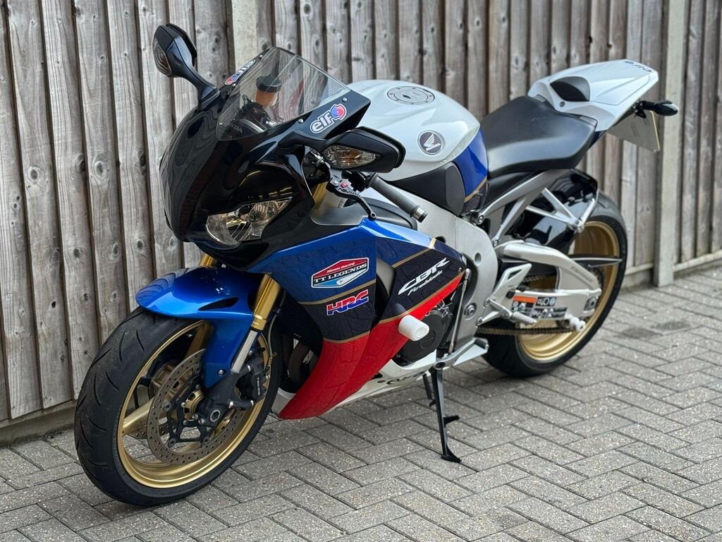 Used Honda CBR 2011 for sale - 78723217: Photo 4