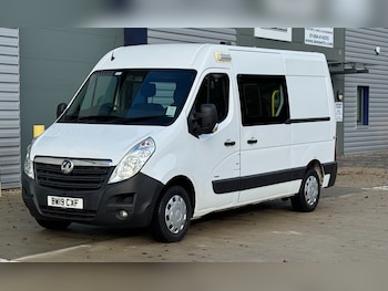 Vauxhall - Movano