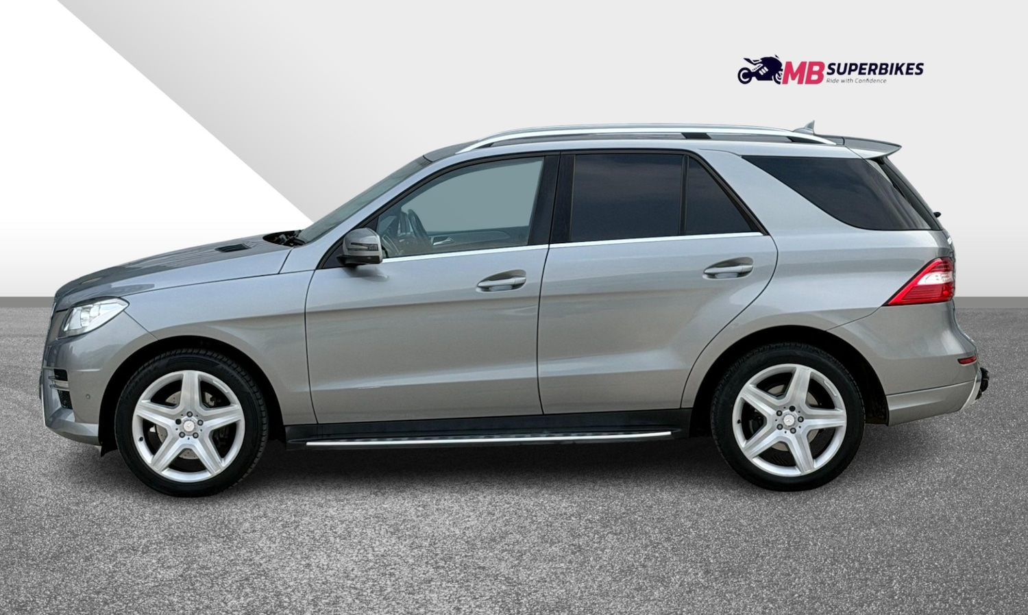 Used Mercedes-Benz M Class 2014 for sale - 77985761: Photo 6