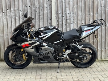Used Suzuki GSX-R 2004 for sale - bike-77991943: Photo