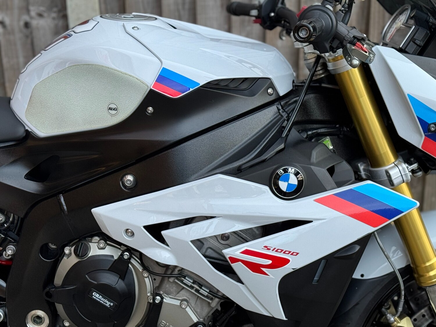 BMW S1000