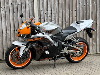 Used Honda CBR 2011 for sale - bike-78596168: Photo