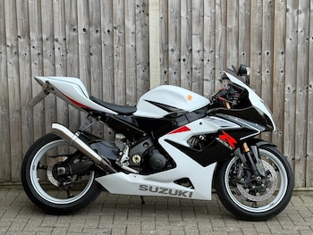 Used Suzuki GSX-R 2006 for sale - bike-78176614: Photo