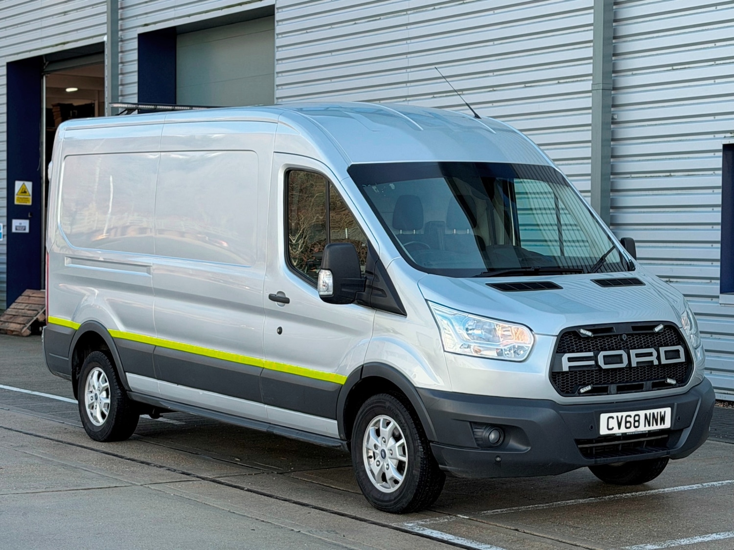 Used Ford Transit 2018 for sale - 77351274: Photo 4