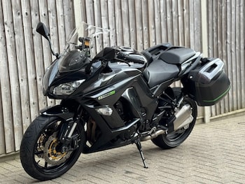 Used Kawasaki Z 2015 for sale - bike-77992000: Photo
