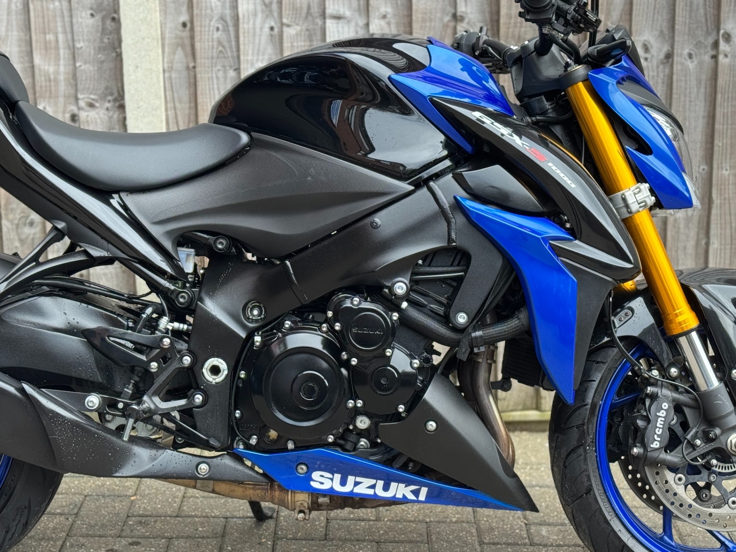 Suzuki GSX-S
