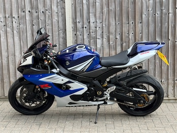 Used Suzuki GSX-R 2005 for sale - bike-79054600: Photo