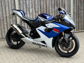 Used Suzuki GSX-R 2005 for sale - bike-79054600: Photo