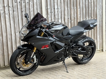 Used Suzuki GSX-R 2016 for sale - bike-78332881: Photo