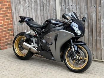Used Honda CBR 2010 for sale - bike-79537170: Photo