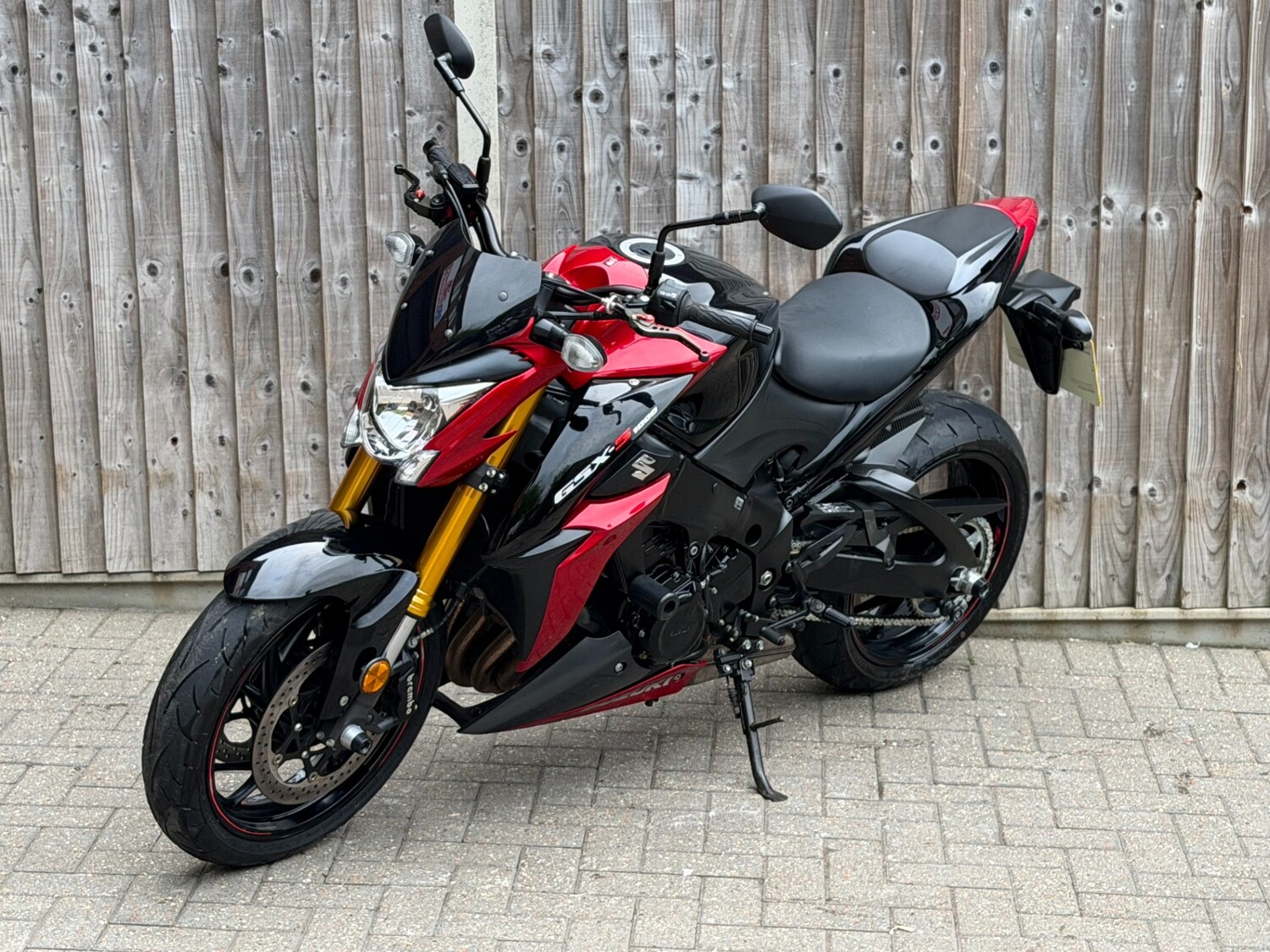 Used Suzuki GSX-S 2017 for sale - 78553963: Photo 9