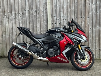 Used Suzuki GSX-S 2018 for sale - bike-77179788: Photo