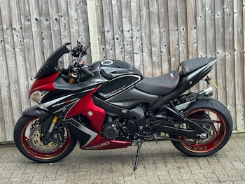 Used Suzuki GSX-S 2018 for sale - bike-77179788: Photo