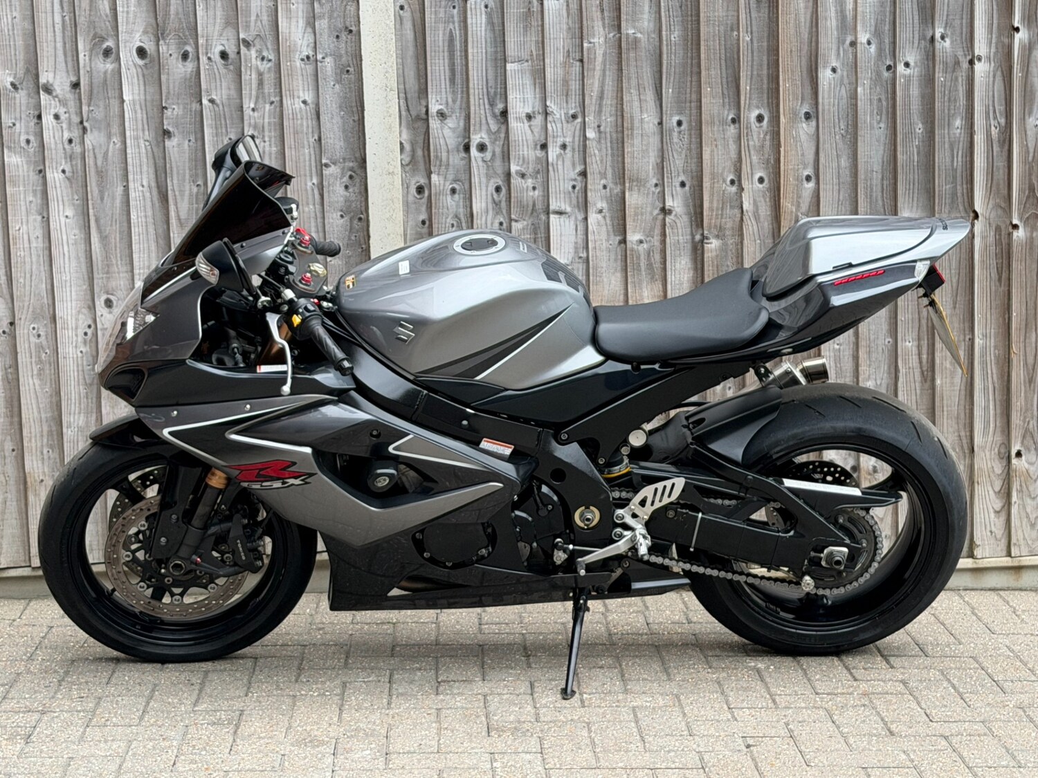 Used Suzuki GSX-R 2007 for sale - 78962752: Photo 2