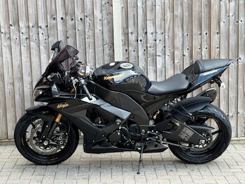 Used Kawasaki Ninja 2011 for sale - bike-78915063: Photo