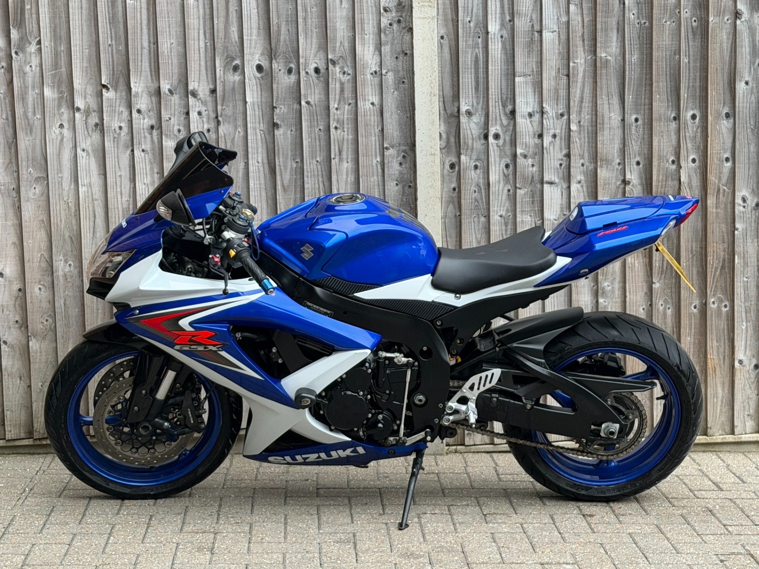 Used Suzuki GSX-R 2009 for sale - 78927491: Photo 2