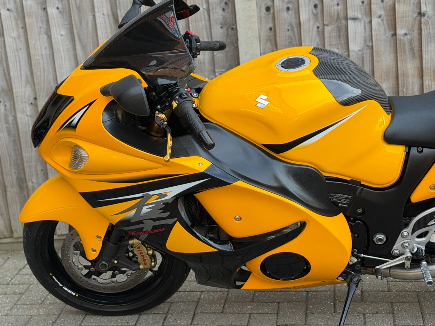 Suzuki GSX